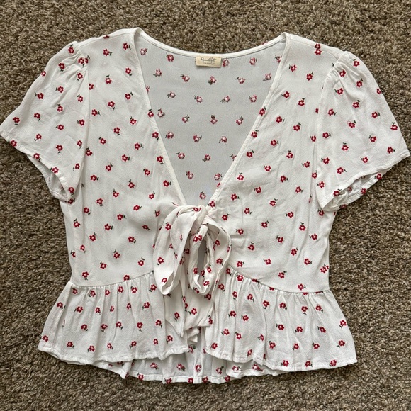 [Size: XS/S] Brandy Melville Tie Floral Blouse - Picture 2 of 3